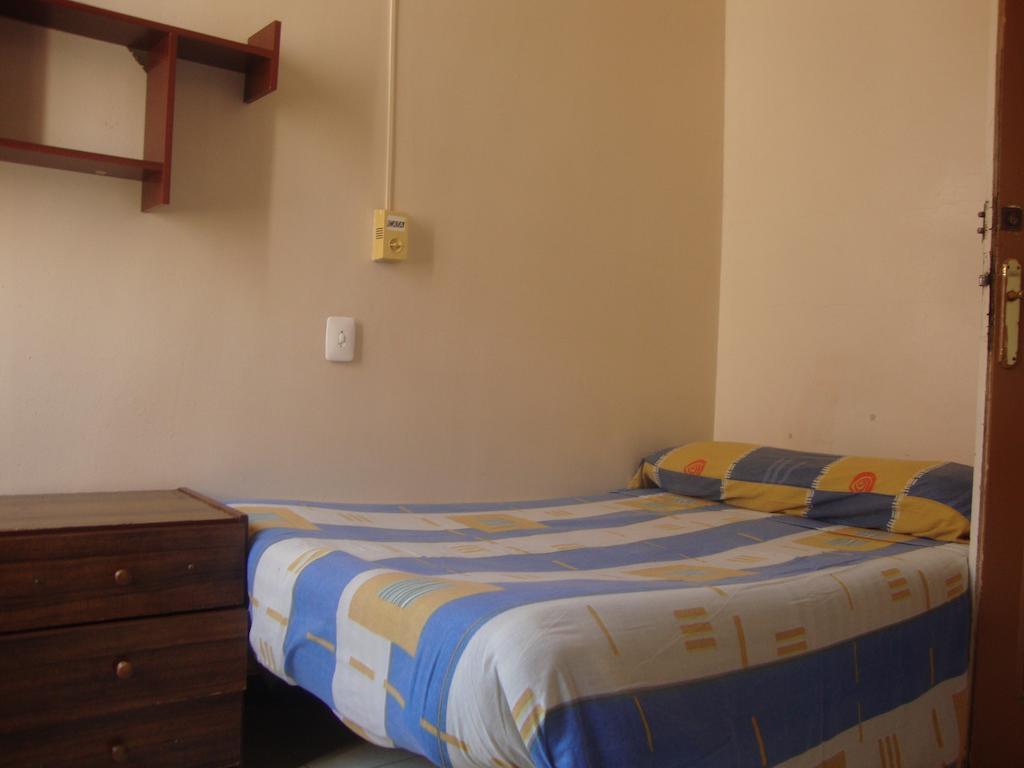 Hostel Turisol Barcelona Zimmer foto